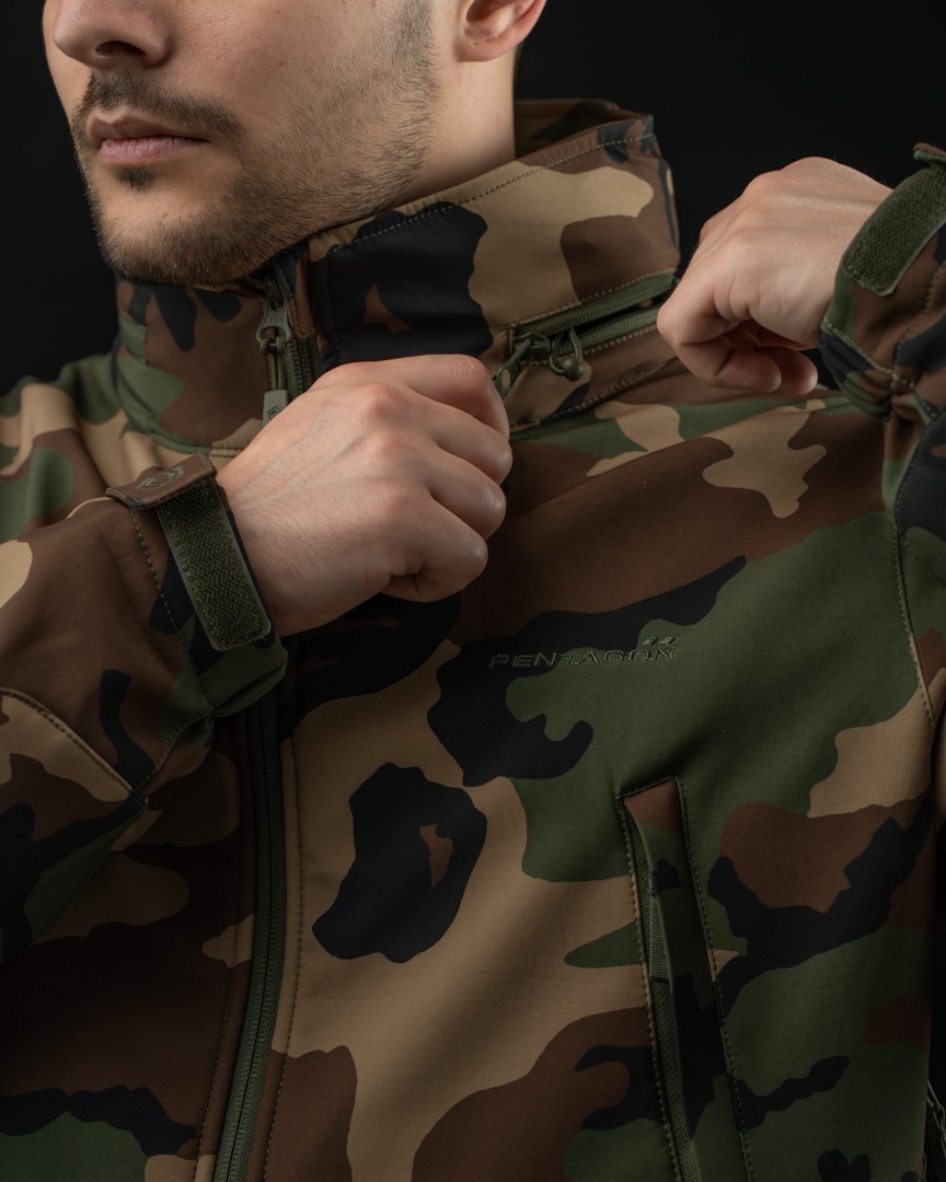 COLOR: 51-Woodland COLOR: 51-Woodland