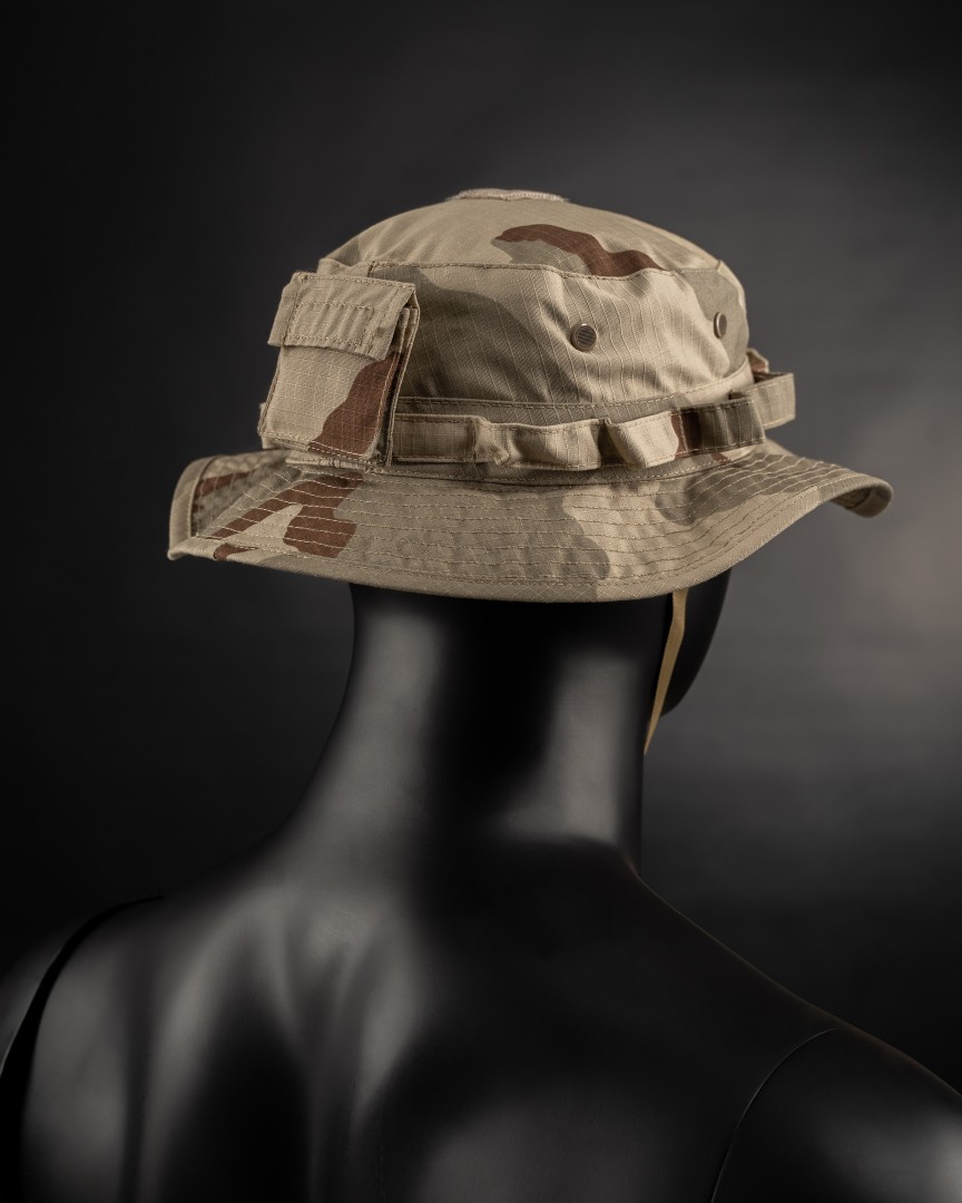 COLOR: 57-DE.Camo