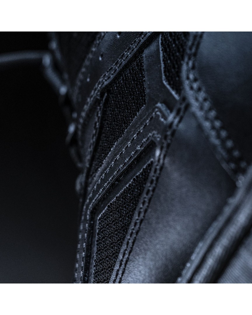 COLOR: 01-Black