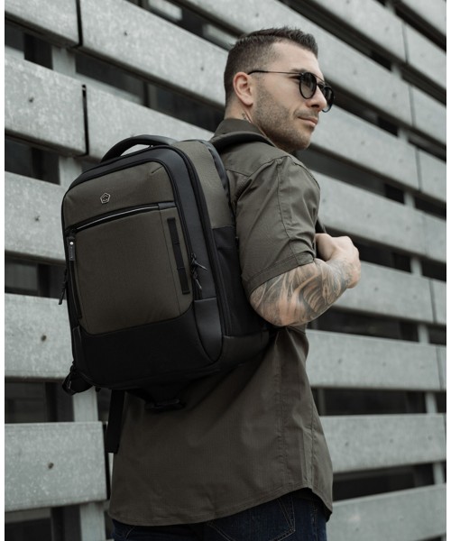 Consul 27lt Backpack