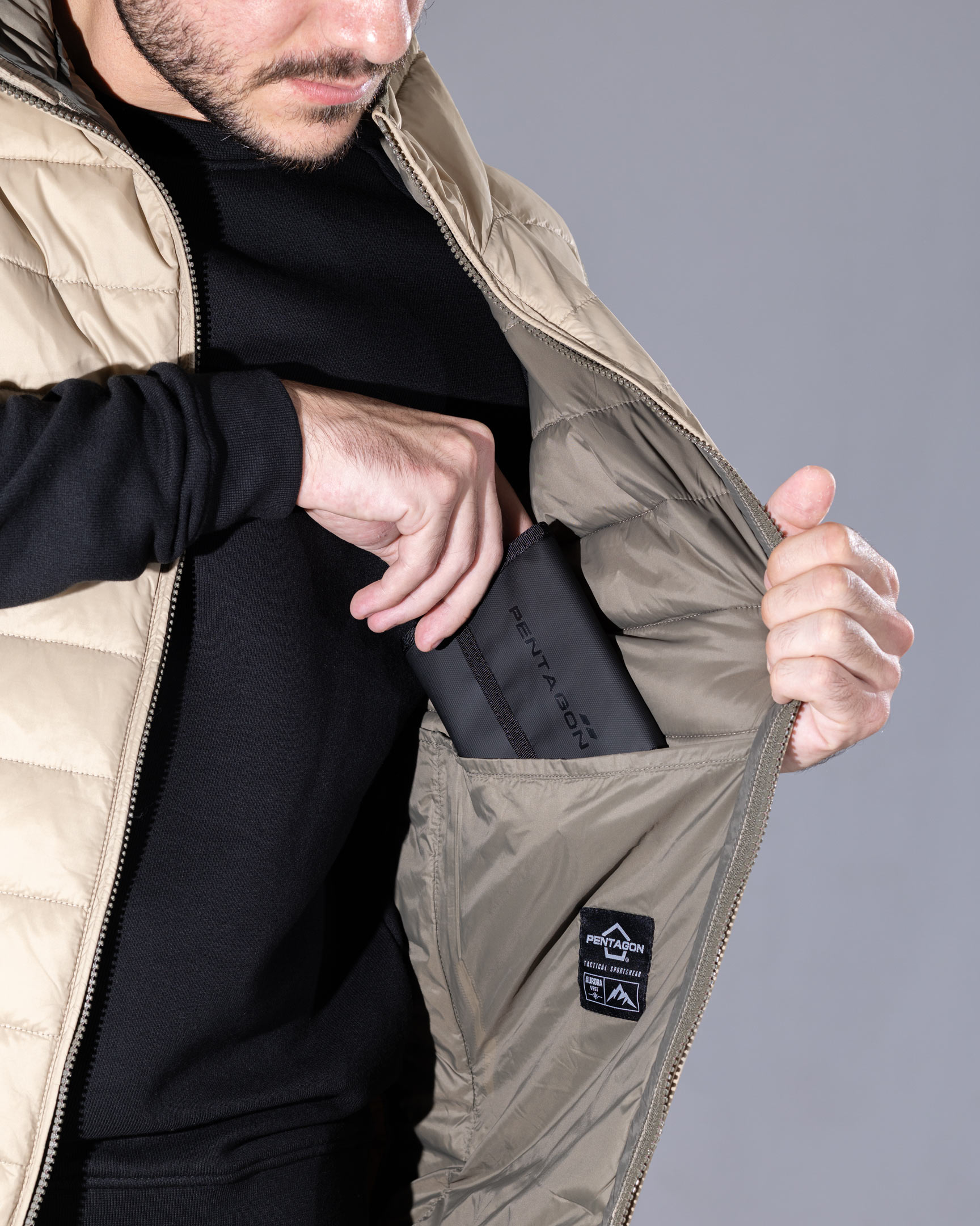 Aurora 2.0 Puffer Hooded Vest Detail