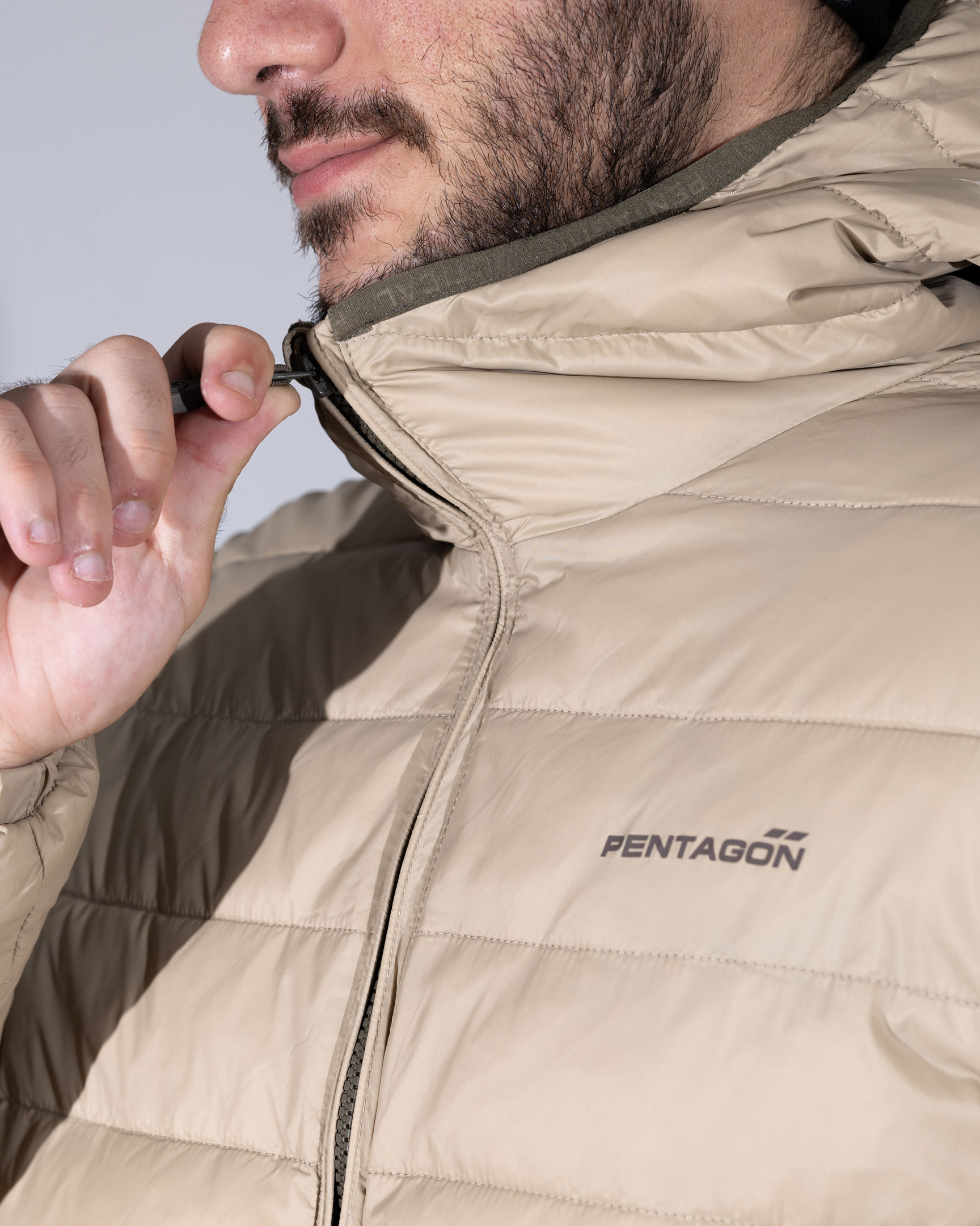 Aurora 2.0 Puffer Hooded Jacket Detail
